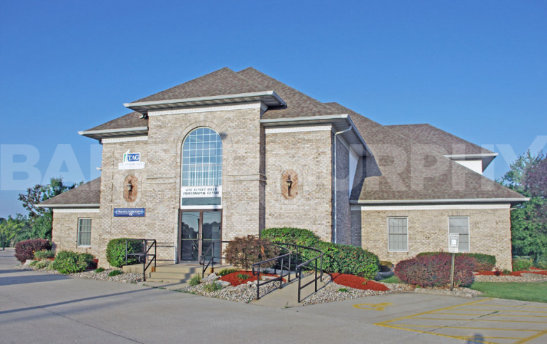 Exterior Image of 1 Sunset Hills Professional Centre, Edwardsville, IL 62025