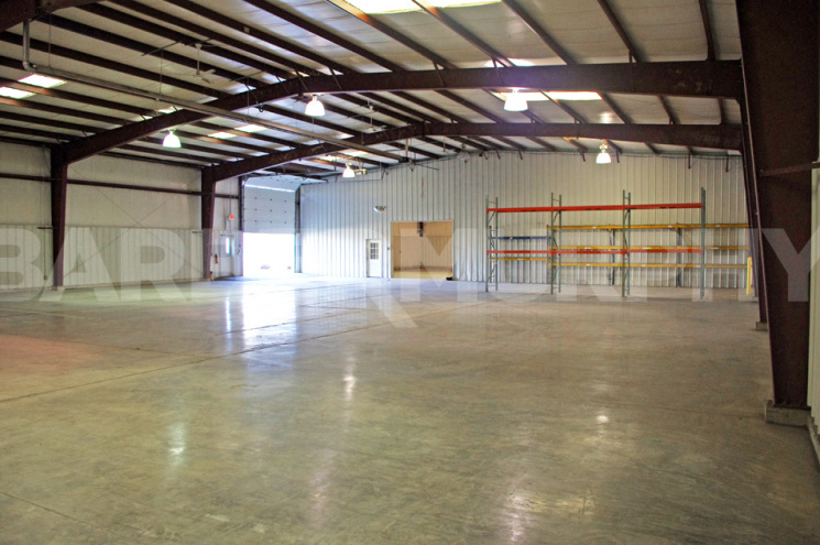 Interior Image of 24,000 SF Warehouse for Sale on Fountain Place in Mt. Vernon, Illinois