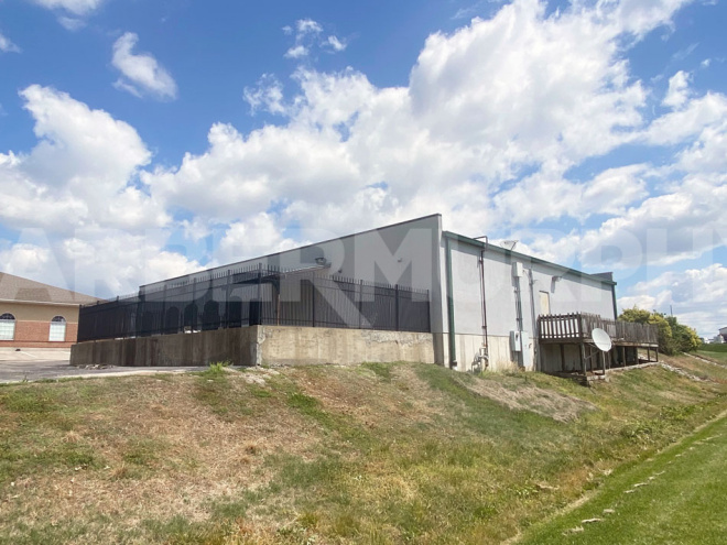 Exterior Image of Office, Retail Building for Sale off IL Route 3 in Waterloo, Illinois