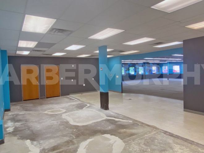 Interior Image of Office, Retail Building for Sale off IL Route 3 in Waterloo, Illinois