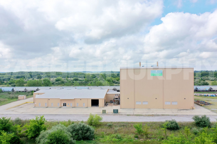 Image of 35,000 SF Rail Served Industrial Building for Sale 