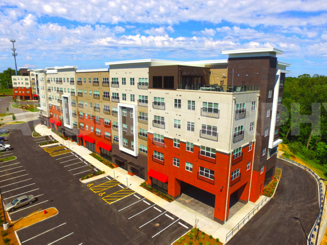Exterior Image of Whispering Heights Office and Retail Suites for Lease