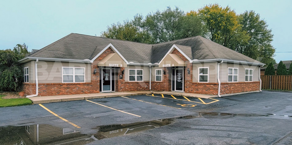 Exterior Image of Office Building for Sale at 1604 Pontoon Rd., Granite City, Illinois 62206