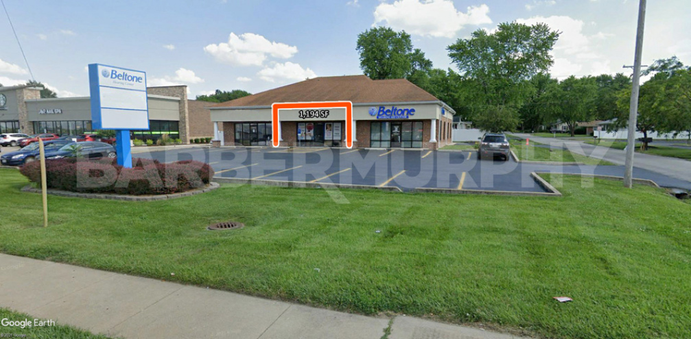Exterior Image of Suite B Retail, Office Space for Lease on Hwy 50 in O'Fallon, Illinois