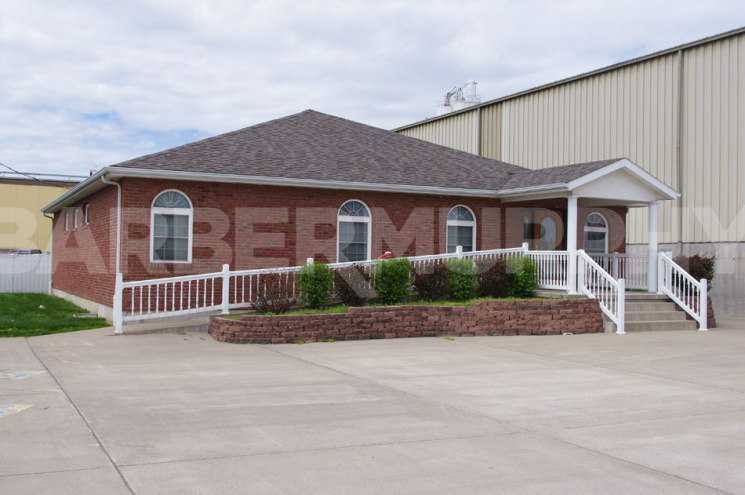 Exterior Image of Medical Office Building for Sale