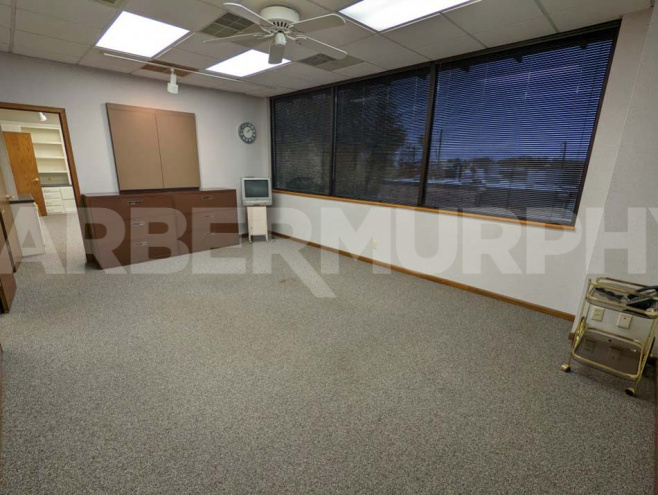 Interior Image of Office/Retail Space For Lease