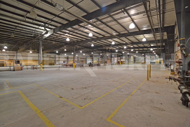 Interior Image of 41,760 SF Warehouse at 7 Demma Drive, Le Roy, IL 