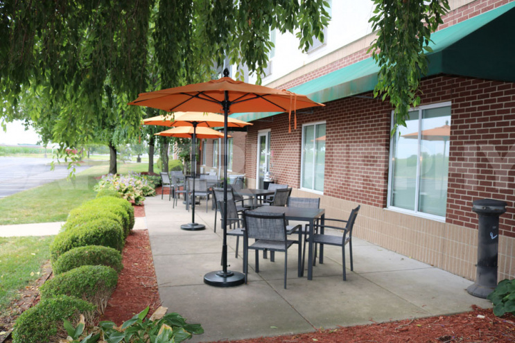 327 Fountains Pkwy, Fairview Heights, Illinois 62208<br> St. Clair County, ,Special Purpose - Hospitality,For Sale,Fountains