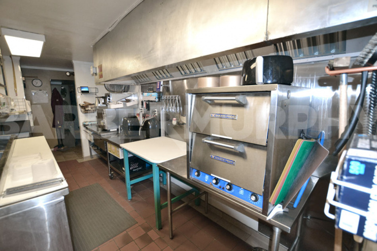 Interior Image of the kitchen at The Winery at Shale Lake