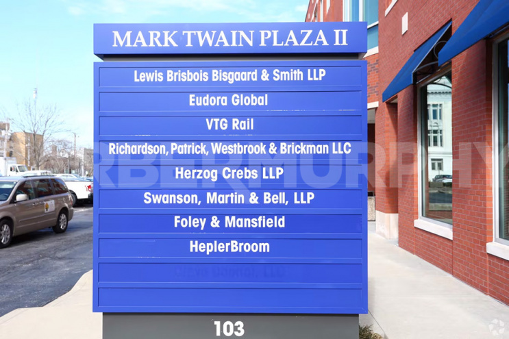Mark Twain Plaza II Signage