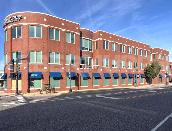 Mark Twain Plaza I