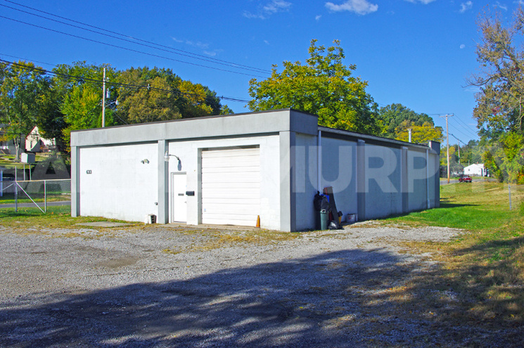 2,400 SF Block warehouse on 1.0 acres 
