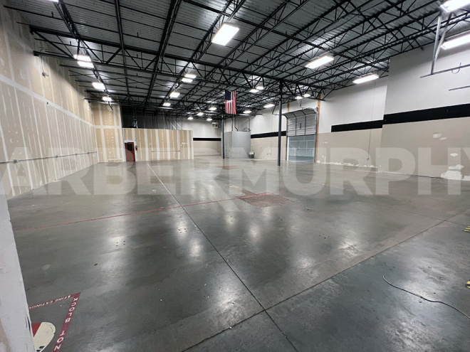 Interior photo of Office/warehouse for lease 