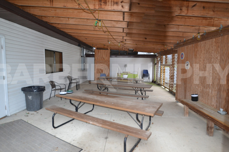 Outdoor seating for Bar and Grill 