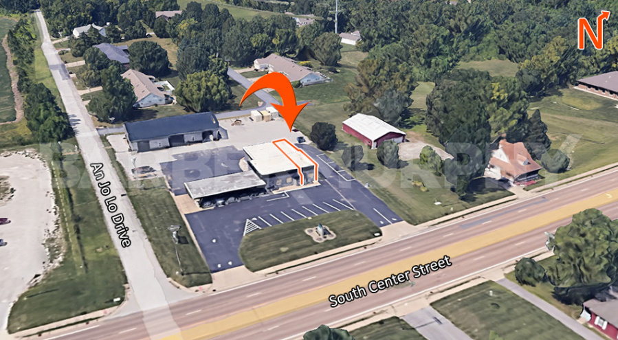 Aerial view of 1,300 SF Professional Office Space : 2921 Maryville Road, Maryville, IL 62062