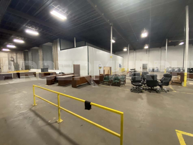 124,500 SF Crane Served Warehouse on 13.32 Acres