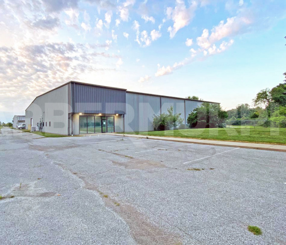 Exterior of 22,500 SF Office/Warehouse 729 PRAIRIE DUPONT DRIVE, DUPO, IL 62239