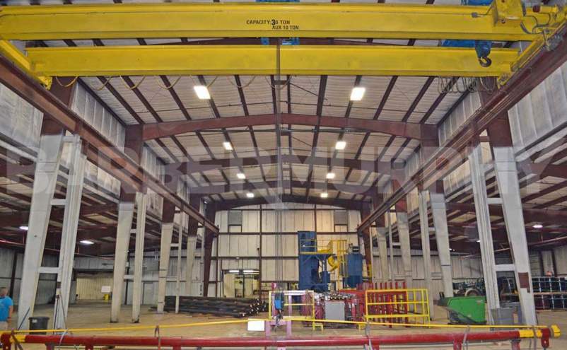 Overhead Crane at 2510 Franklin Street, Carlyle, IL 62231