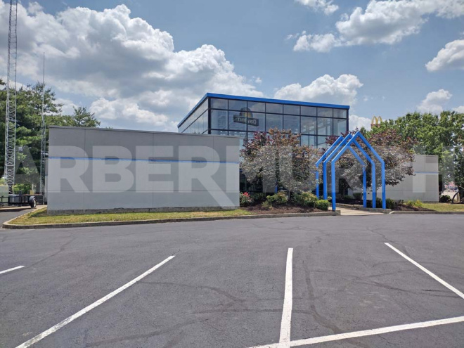 Exterior of 7,646 SF Office Building for sale/redevelopment site 