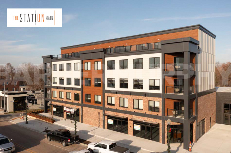 Exterior Image of 420 North Main St., Edwardsville, IL, Station on Main