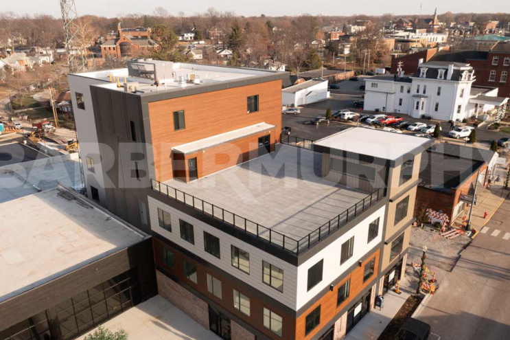 Rooftop bar restaurant exterior image