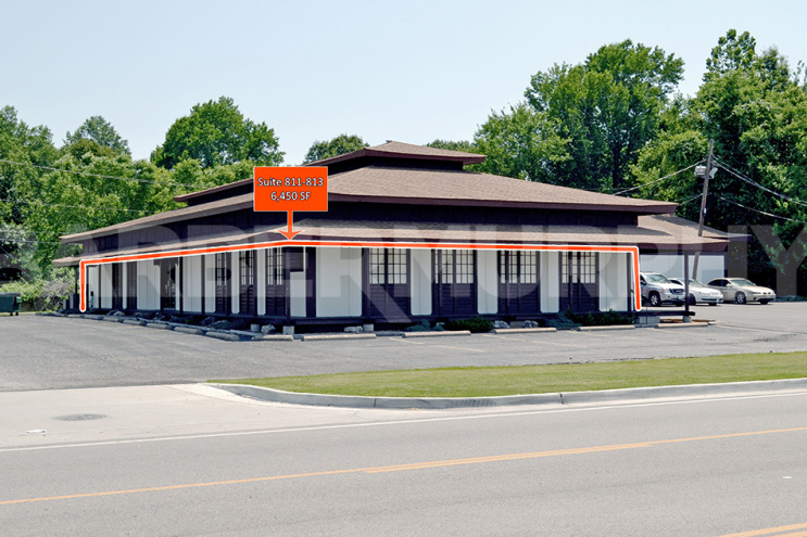 Suite 811-813 - Exterior