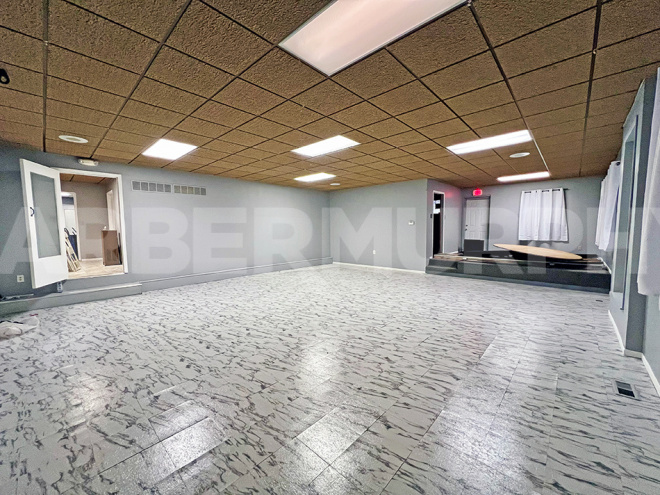 Suite 811-813 - Open Space