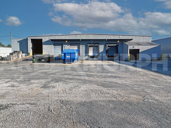 Exterior image of office warehouse building in Carlyle, IL