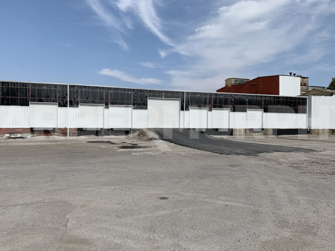 mage of Warehouse / Manufacturing Building for lease at 1226 Bissell Street in Venice, IL