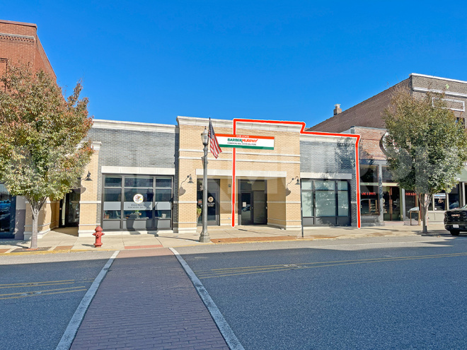 120 North Main St, Edwardsville, Illinois 62025, Madison County, ,Office, For Lease, North Main, 120 north main, Edwardsville, 120 N main, Commercial real estate, Real Estate, Barber Murphy, Barber Murphy Group, BMG, 120, 62025, Retail space for lease, Retail for lease, Edwardsville IL, IL 62025, Edwardsville Illinois, 2837, 