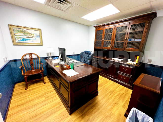 interior image of private office 