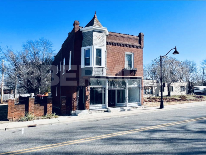 Mixed Use Investment with Available Owner/User Space 1111 West Main Street, Belleville, IL 62220