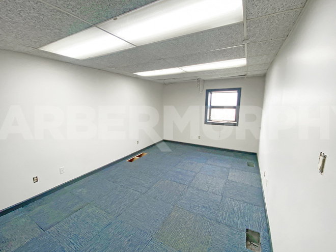interior office image for 1247 Belgrove Dr. St. Louis, MO 63137
