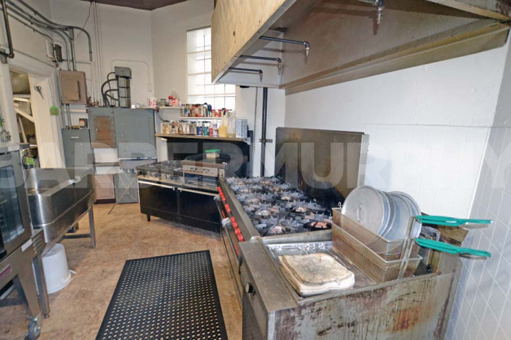 Interior Image of kitchen