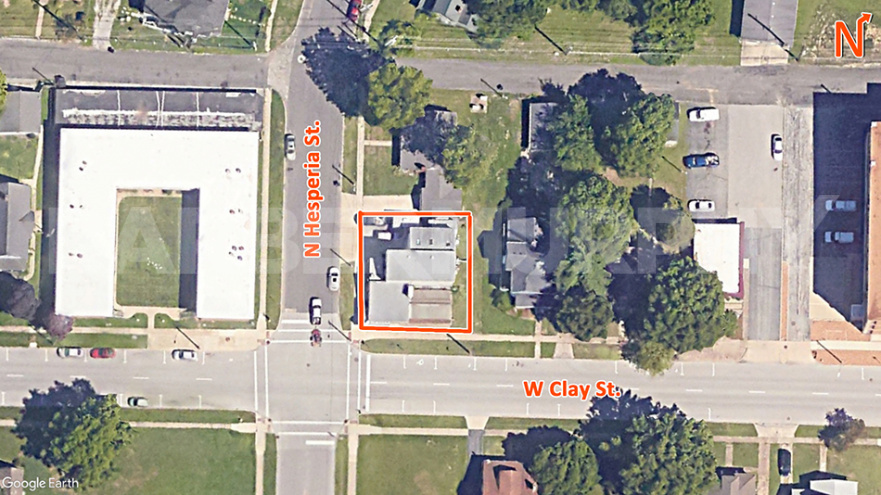 Close Aerial of 517 W Clay St, Collinsville, IL 62234