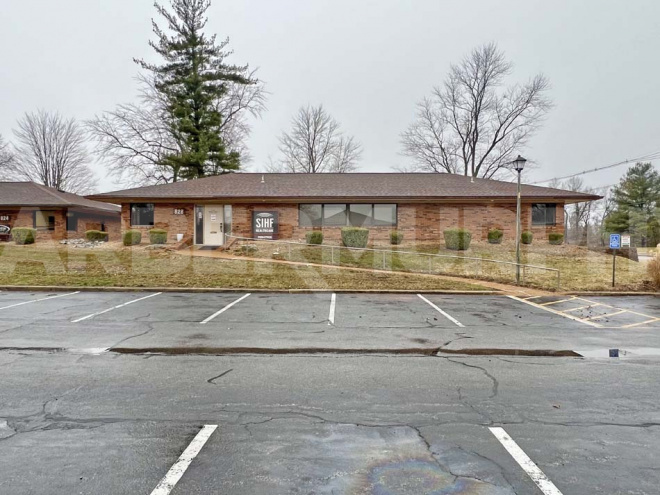 4,320 SF Medical Office Building in Copper Bend Centre for Sale 