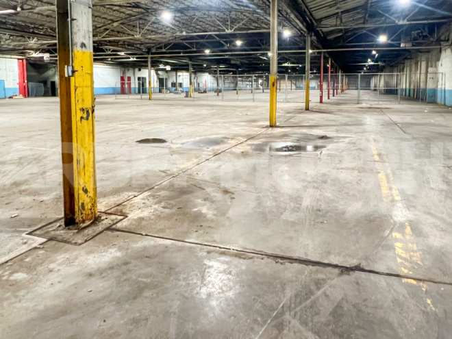 Warehouse Photo of 2405 W Herrin Rd, Herrin, IL 62948