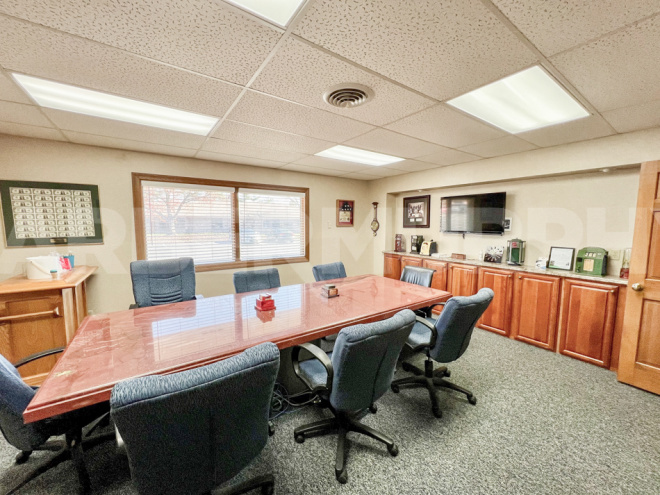 Interior of 2810 Frank Scott Pkwy, Suite 812, Belleville, IL 62226