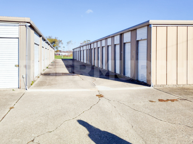 Exterior of 2021 S Pine St, Centralia, Illinois 62801