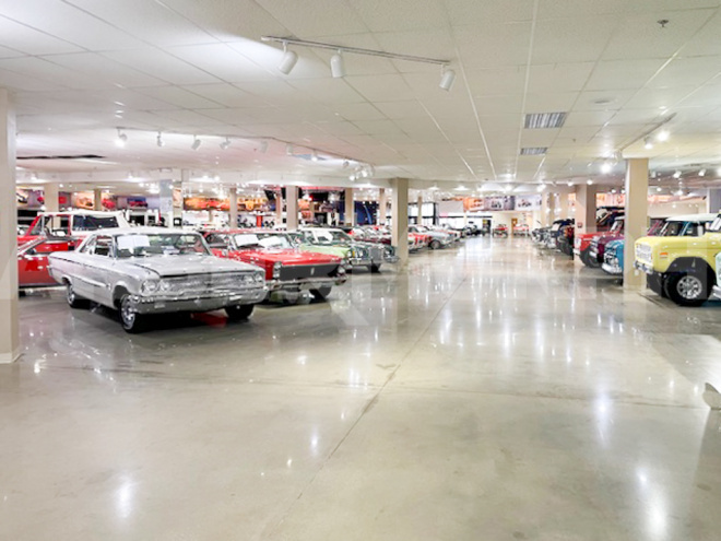 Showroom at 1237 Central Park Drive,  OFallon, IL 62269