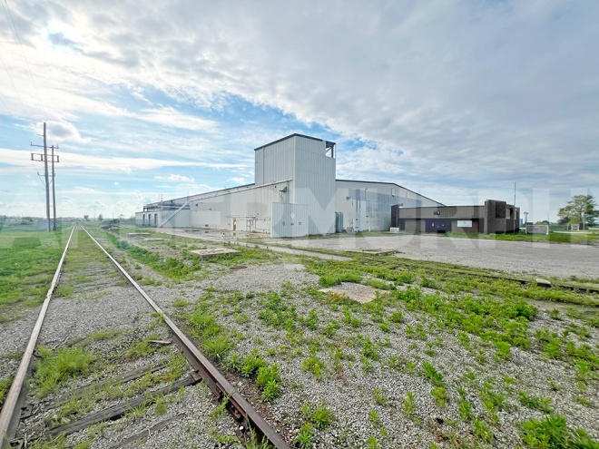 725 Industrial Dr, Litchfield, Illinois 62056<br> Montgomery County, ,Industrial,For Sale,Industrial