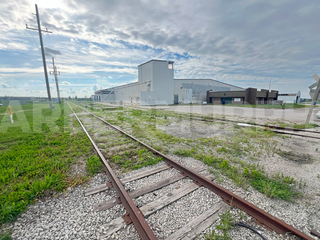 725 Industrial Dr, Litchfield, Illinois 62056<br> Montgomery County, ,Industrial,For Sale,Industrial