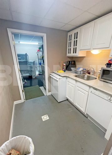 Kitchenette