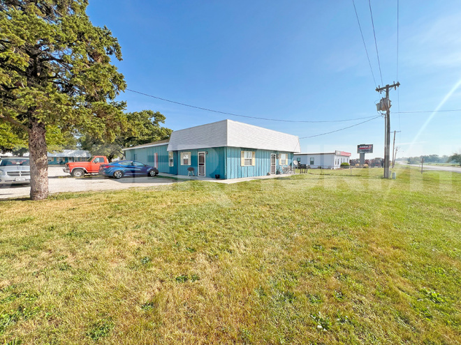 17 (1) Bedroom, (1) Bathroom Units