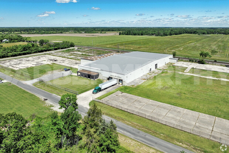 Exterior Aerial