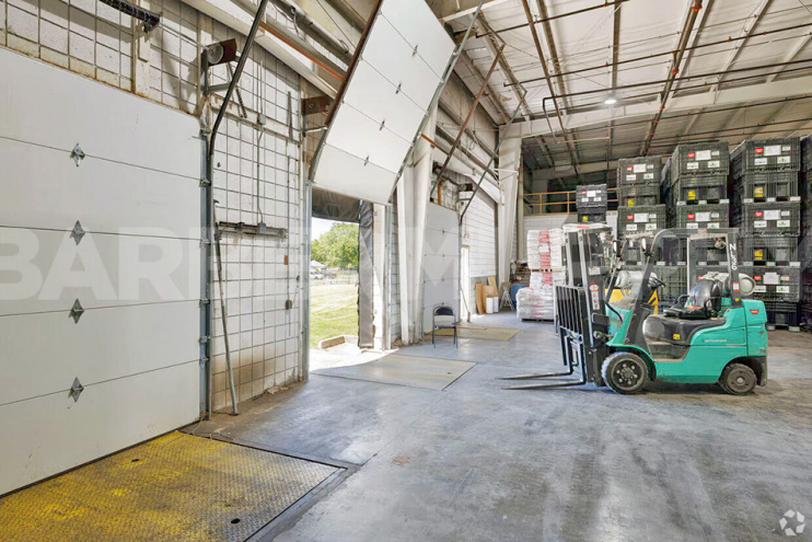 Interior Dock Doors