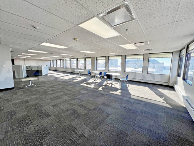 Suite 250 - Open Area