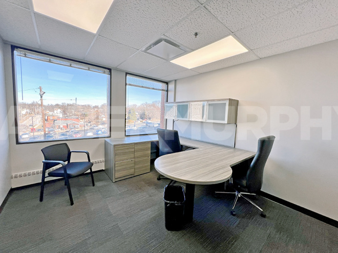 Suite 250 - Private Office