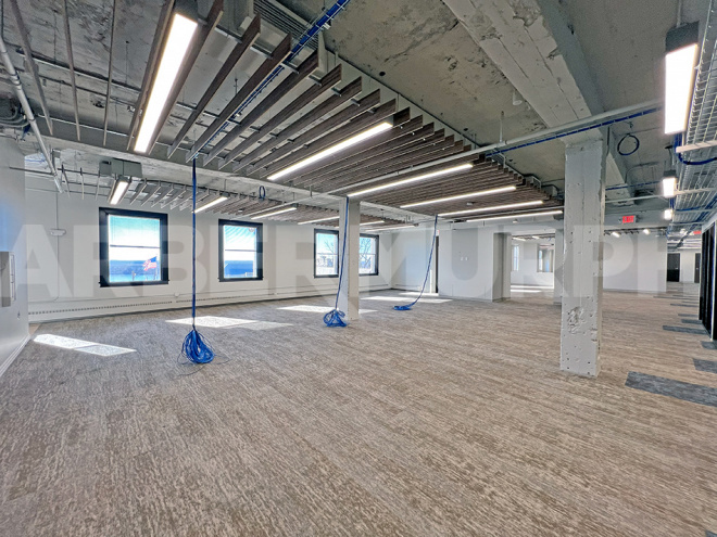 Suite 410 - Open Office