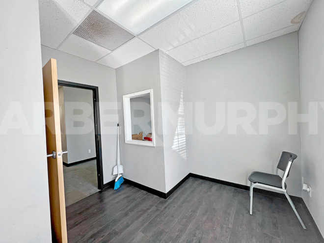 Suite A - Waiting Room